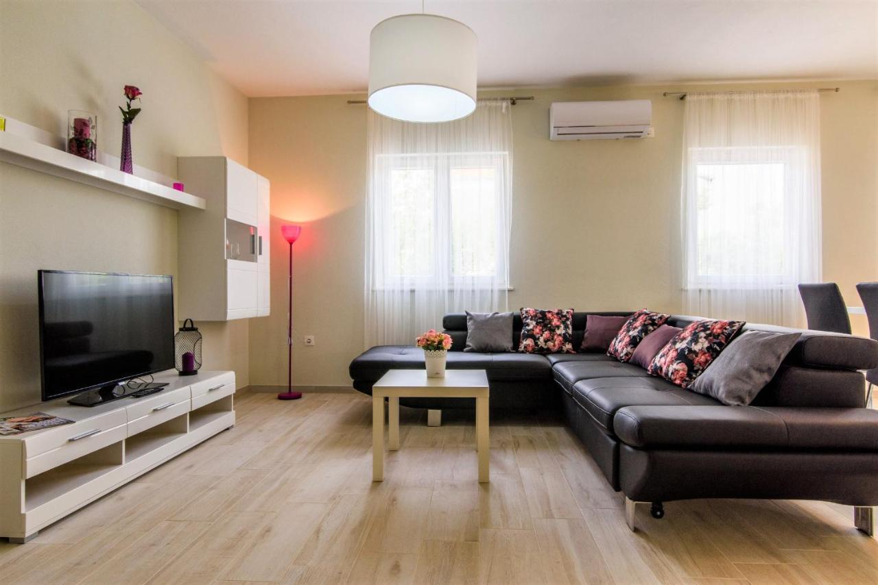 Rozarija Vila Trogir